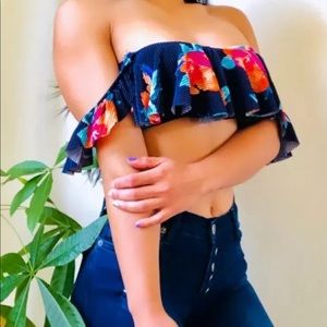 FREE PEOPLE Blue Tropical Print crop top XS